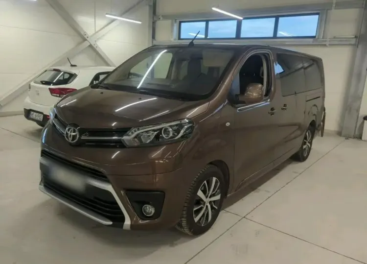 Toyota ProAce Proace Verso 2.0 D4-D Long Family