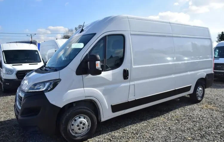 Peugeot Boxer Boxer 335 BlueHDi L3H2 Pro