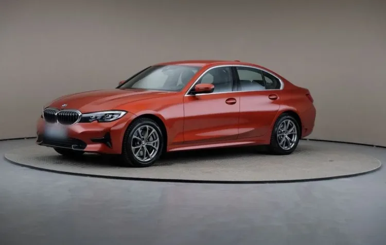 BMW Seria 3 330i xDrive Sport Line aut