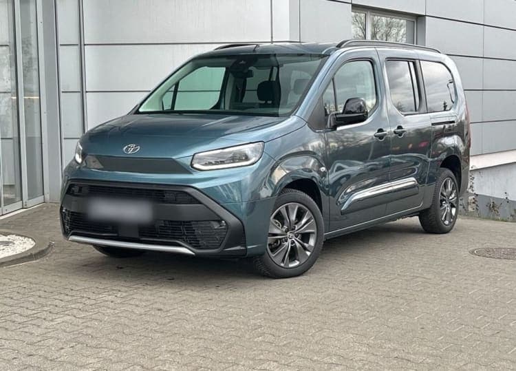Toyota Proace City Proace City Verso Long 1.5 D-4D Family Aut.