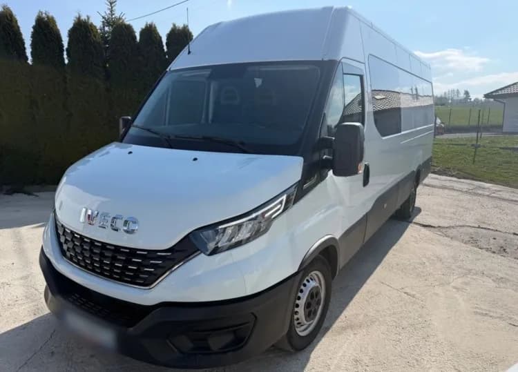 Iveco Daily Daily 35S16 BRYGADÓWKA 7 OSÓB