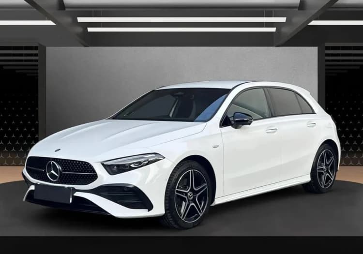 Mercedes-Benz Klasa A A 250 e PHEV AMG Line 8G-DCT