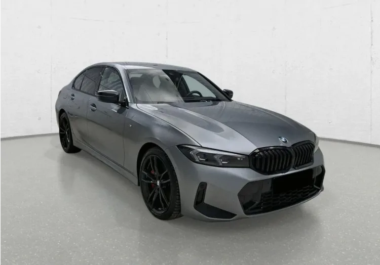 BMW Seria 3 320i xDrive M Sport aut
