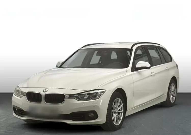 BMW Seria 3 318i GPF aut