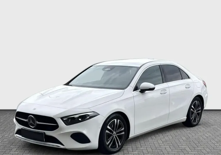 Mercedes-Benz Klasa A A 200 d Progressive 8G-DCT