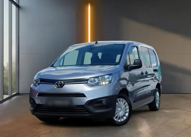 Toyota Proace City Proace City 1.5 D-4D Long 2,3t Active (bryg.)