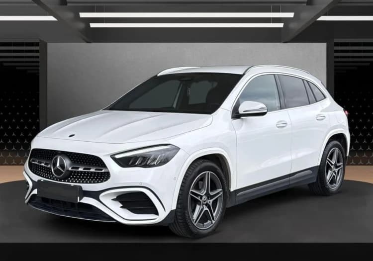 Mercedes-Benz GLA GLA 200 AMG Line