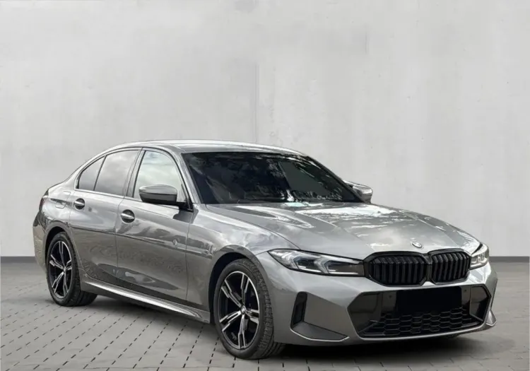 BMW Seria 3 320i M Sport aut