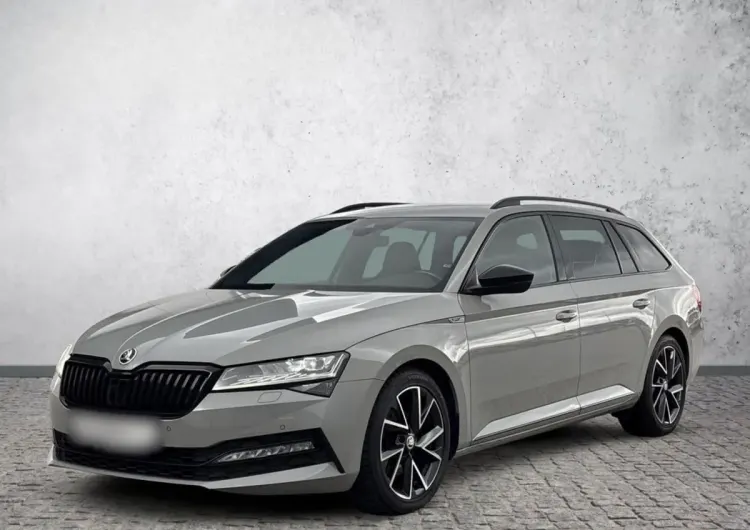 Skoda Superb Superb 2.0 TSI Sportline DSG