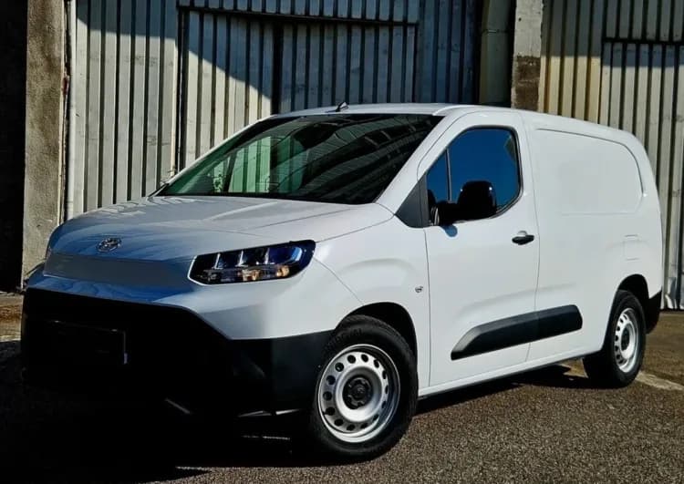 Toyota Proace City Proace City EV Long 2,4t Comfort