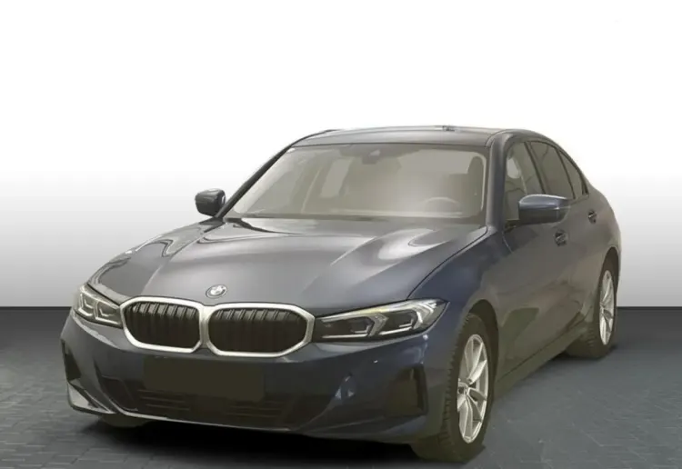 BMW Seria 3 320i sport-aut