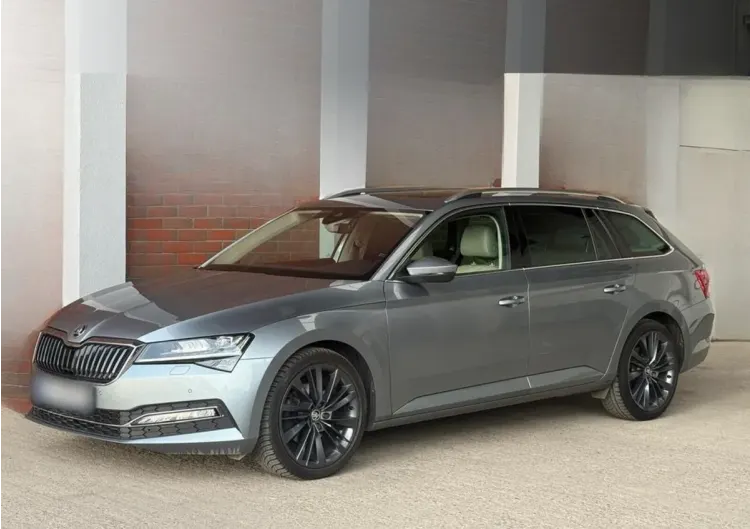 Skoda Superb Superb 2.0 TDI SCR Style DSG