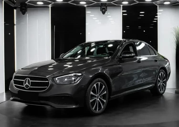 Mercedes-Benz Klasa E E 300 de PHEV Avantgarde 9G-Tronic