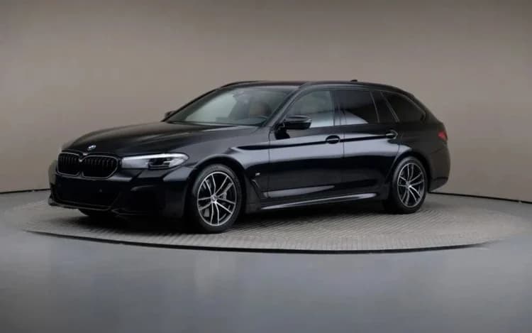 BMW Seria 5 540i xDrive mHEV aut