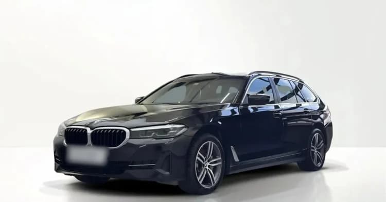 BMW Seria 5 530i xDrive mHEV aut