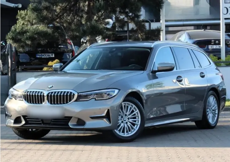 BMW Seria 3 320i aut