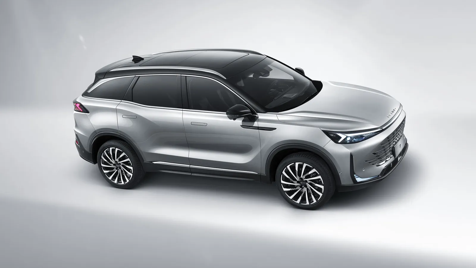 BAIC Beijing 7 — zdjęcie 3