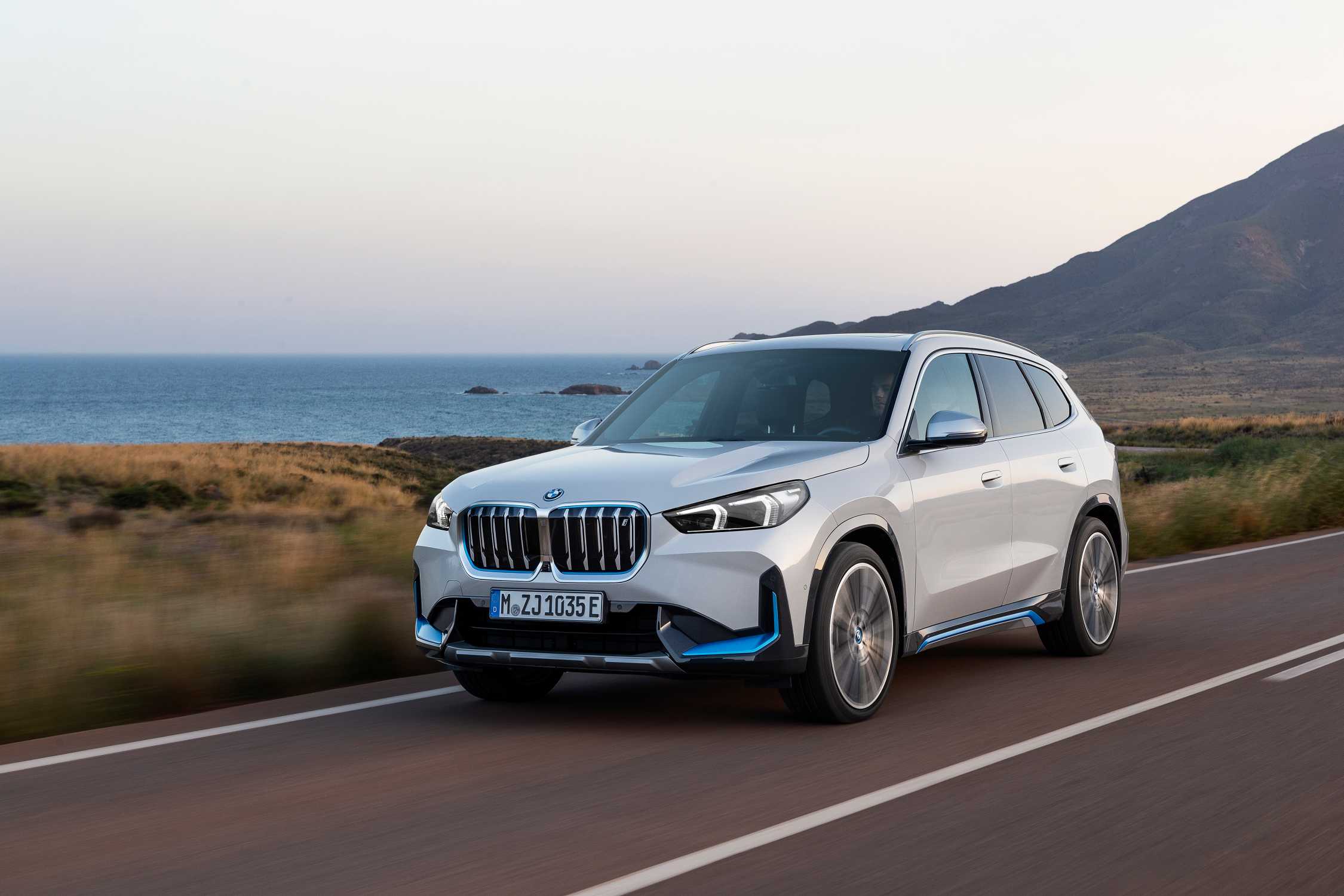 BMW iX1 z rocznika 2023