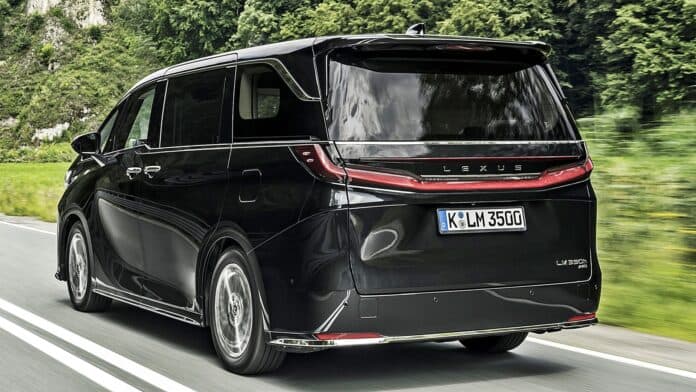 Lexus LM z rocznika 2024