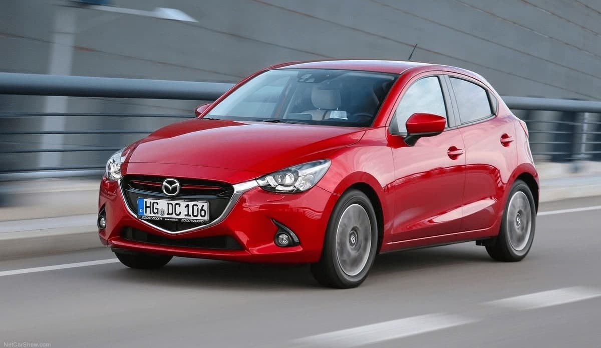Mazda 2 z rocznika 2022
