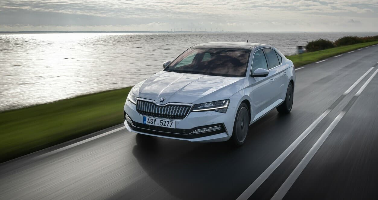 Skoda Superb z rocznika 2025