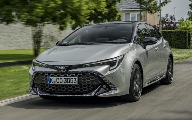 Toyota Corolla z rocznika 2023