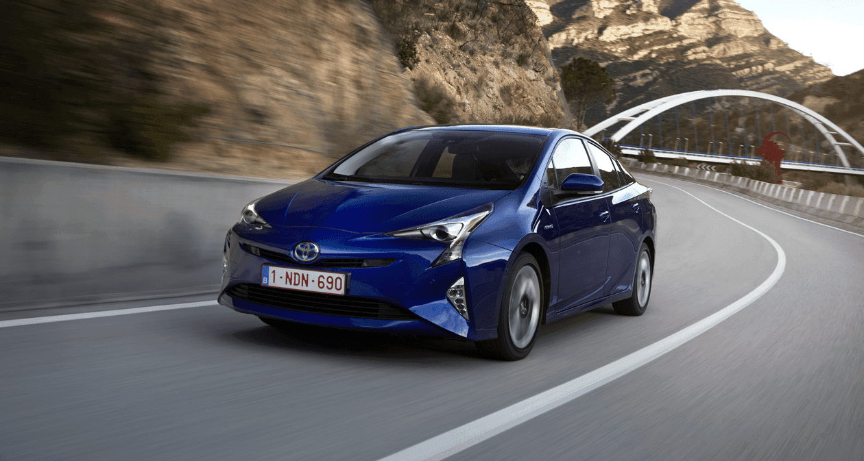 Toyota Prius z rocznika 2025