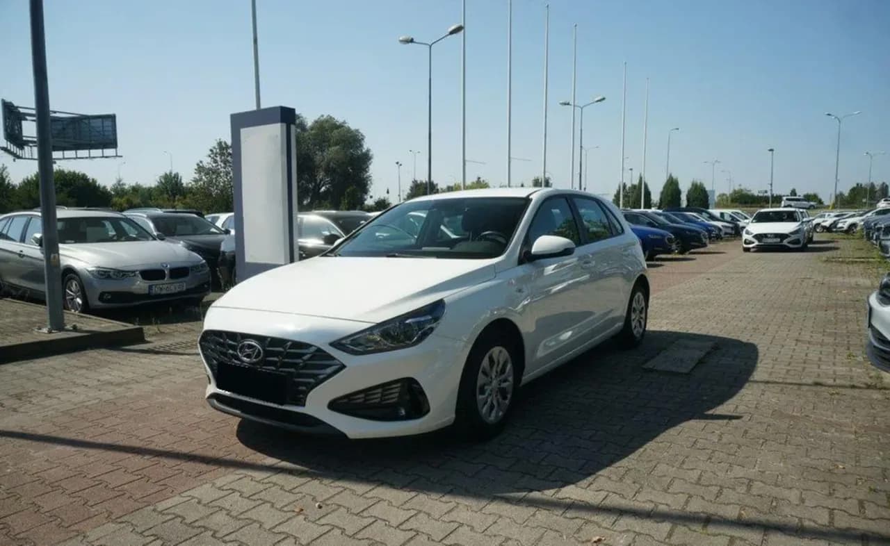 Hyundai i30 1.0 T-GDI Modern 2022 - używany samochód w leasingu