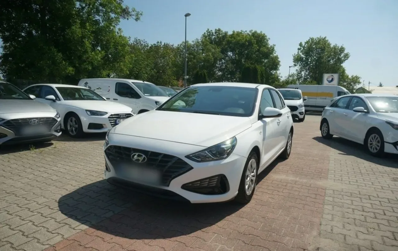 Hyundai i30 1.0 T-GDI Modern 2022 - used car for lease