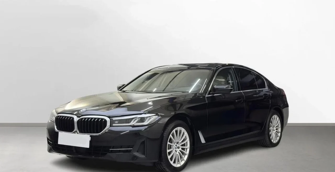 BMW Seria 5 520d xDrive mHEV sport-aut 2023 - gebrauchtes Leasingfahrzeug