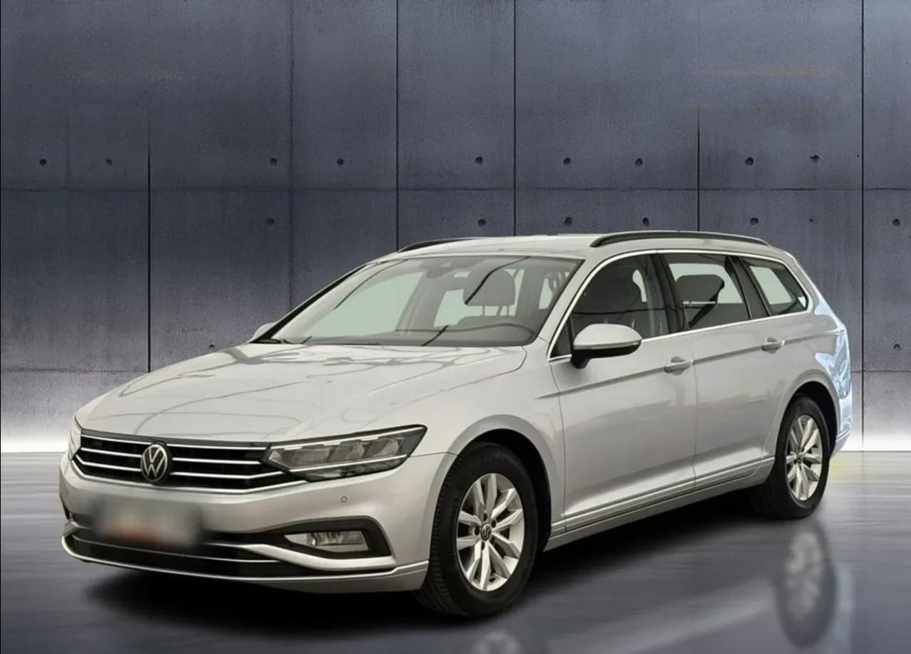 Volkswagen Passat 2.0 TDI EVO Business DSG 2022 - używany samochód w leasingu