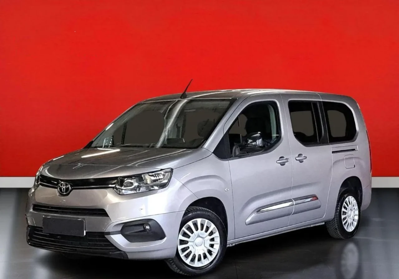 Toyota Proace City Verso Long 1.5 D-4D Business Aut. 2022 - вживаний автомобіль в лізингу