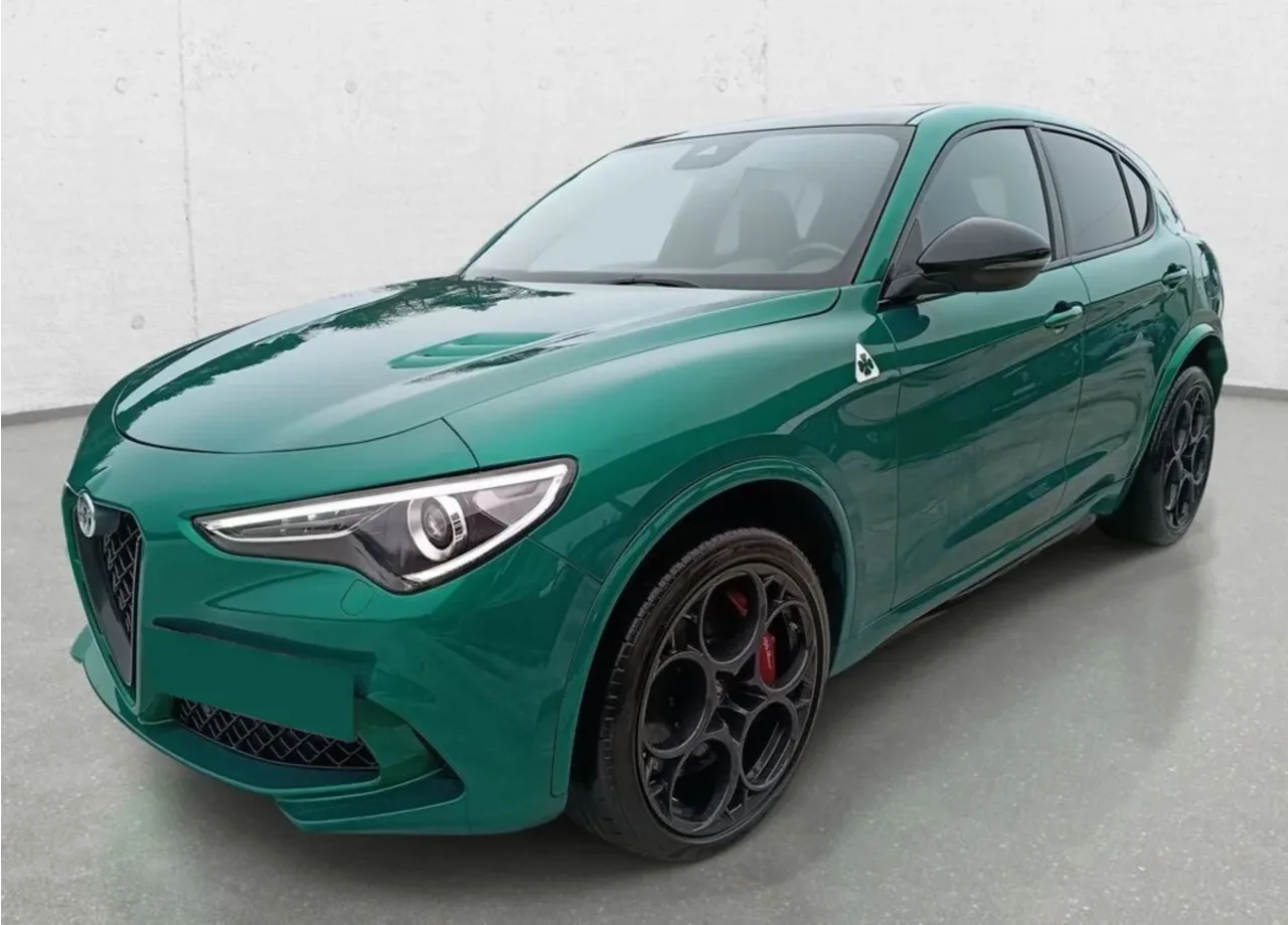 Alfa Romeo Stelvio 2.9 V6 Bi-Turbo Quadrifoglio Q4 aut 2022 - gebrauchtes Leasingfahrzeug