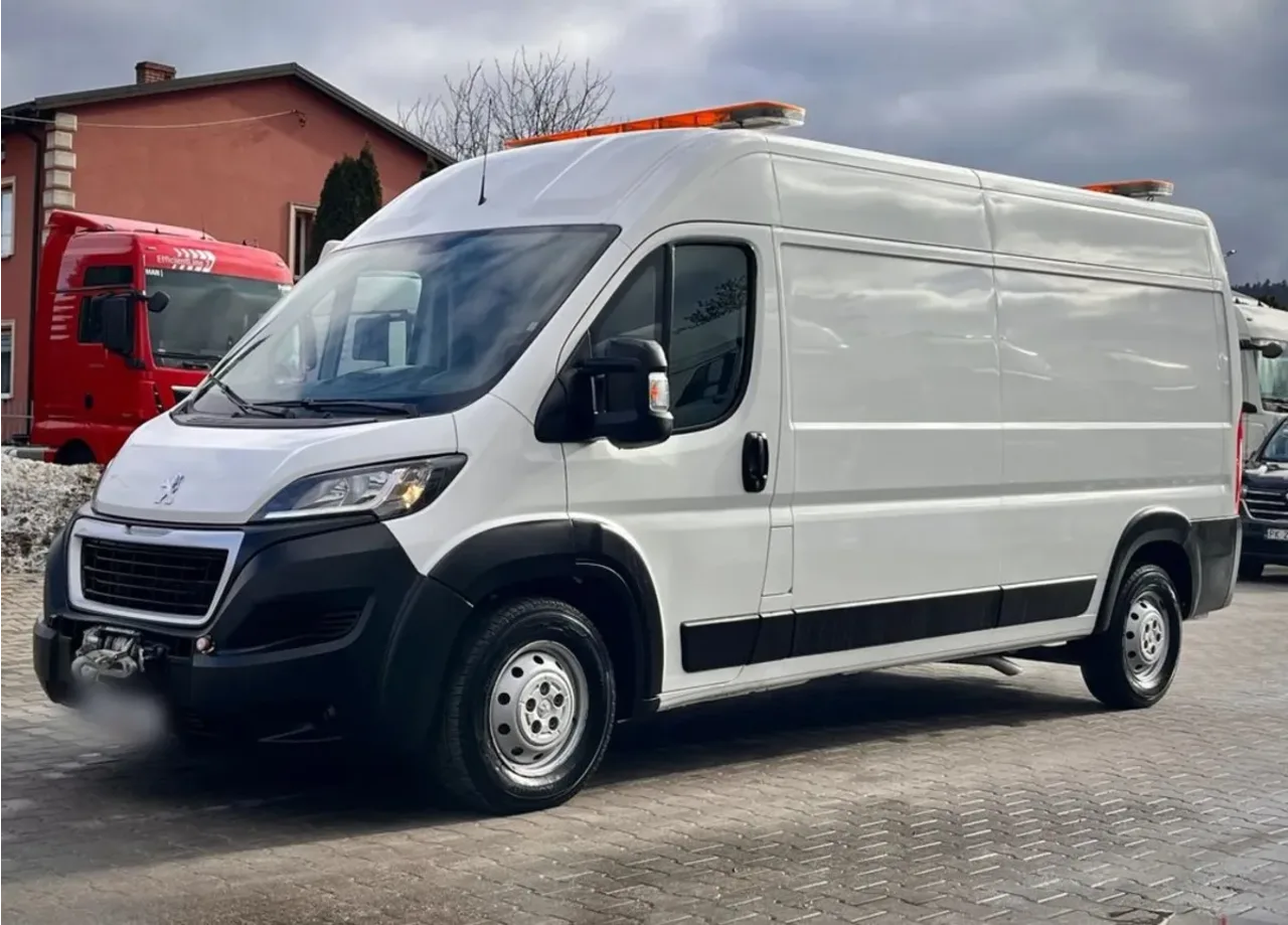 Peugeot Boxer 335 BlueHDi L3H2 Pro 2021 - gebrauchtes Leasingfahrzeug
