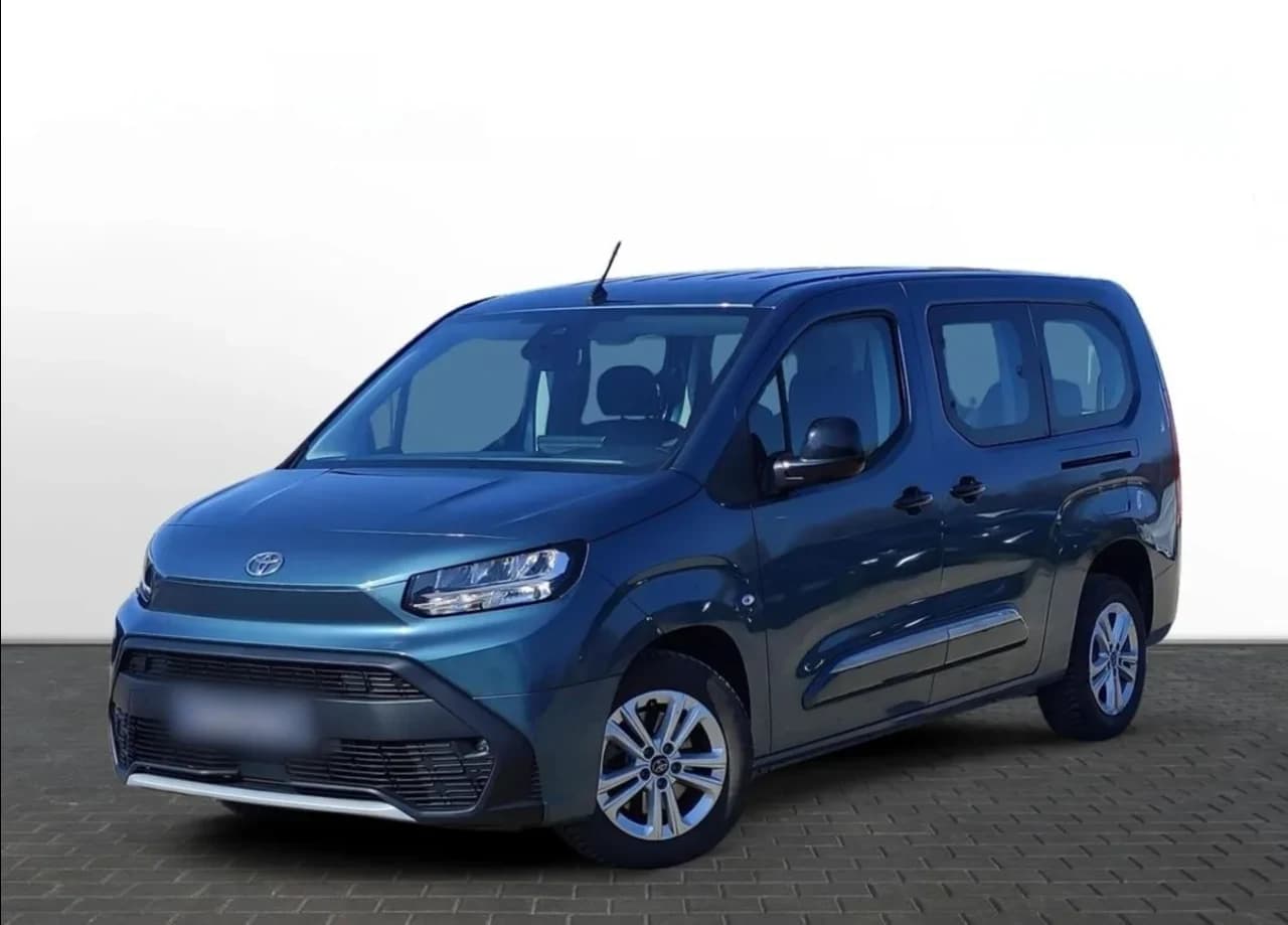 Toyota Proace City Verso Long 1.5 D-4D Business 2025 - używany samochód w leasingu