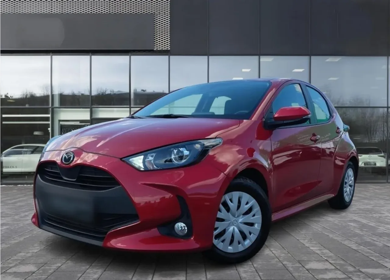 Mazda 2 1.5 Hybrid Pure CVT 2023 - używany samochód w leasingu