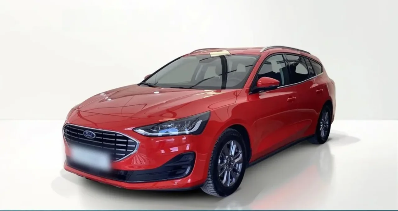 Ford Focus 1.0 EcoBoost mHEV Titanium X 2024 - używany samochód w leasingu
