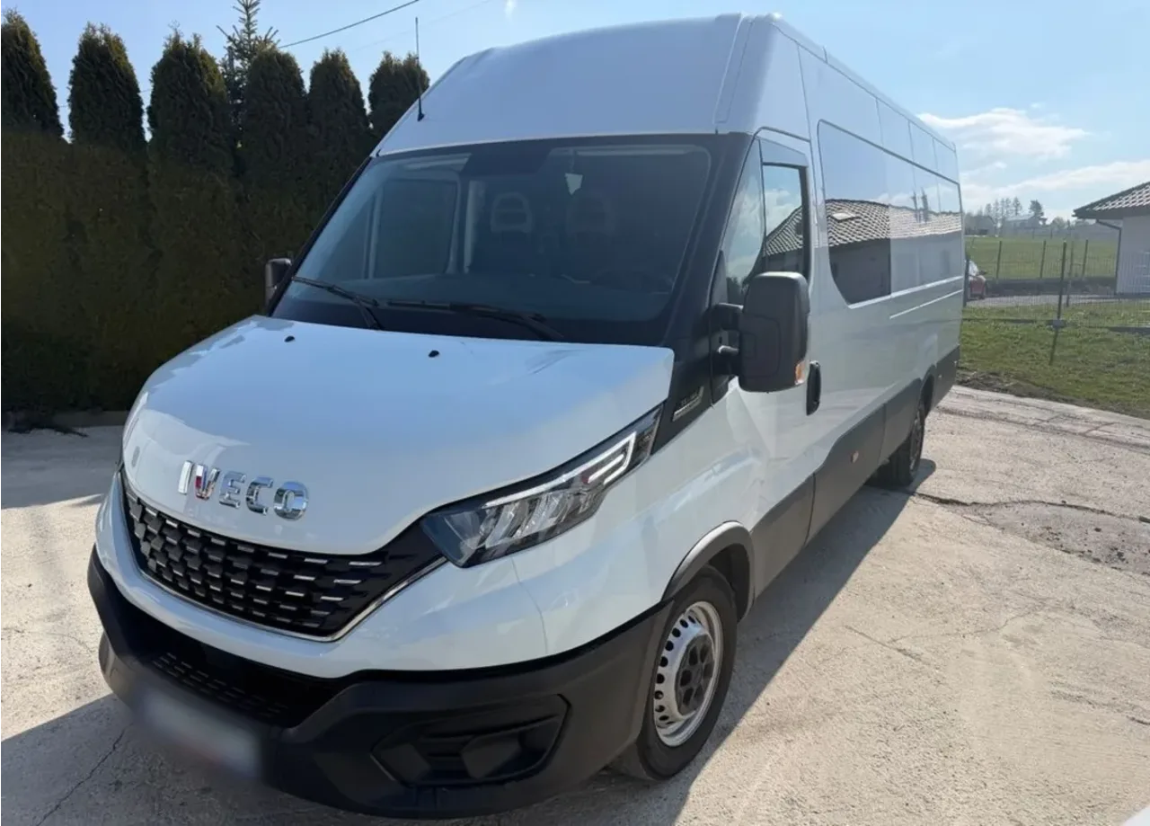Iveco Daily Daily 35S16 BRYGADÓWKA 7 OSÓB
