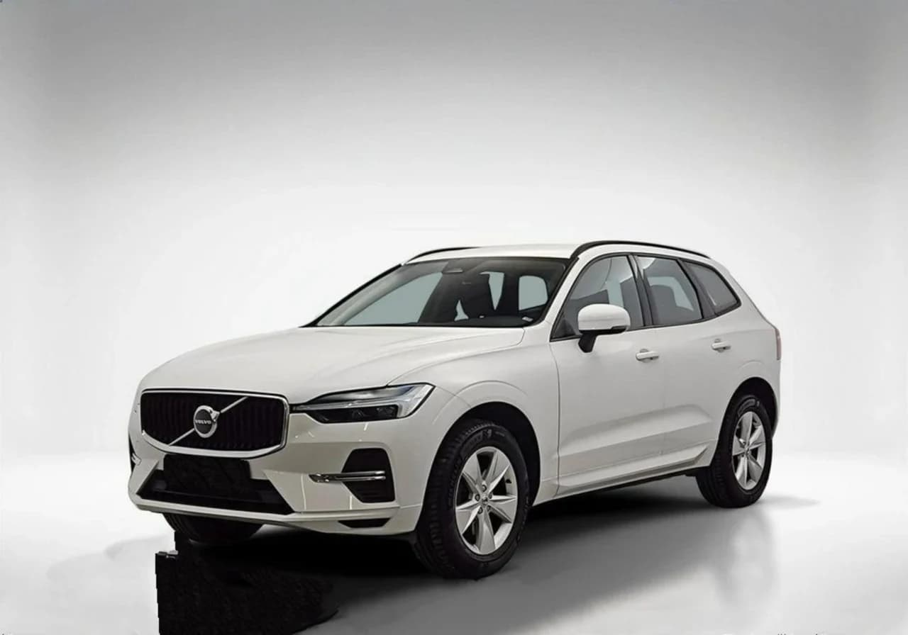 Volvo XC 60 B4 B Essential aut 2021 - używany samochód w leasingu