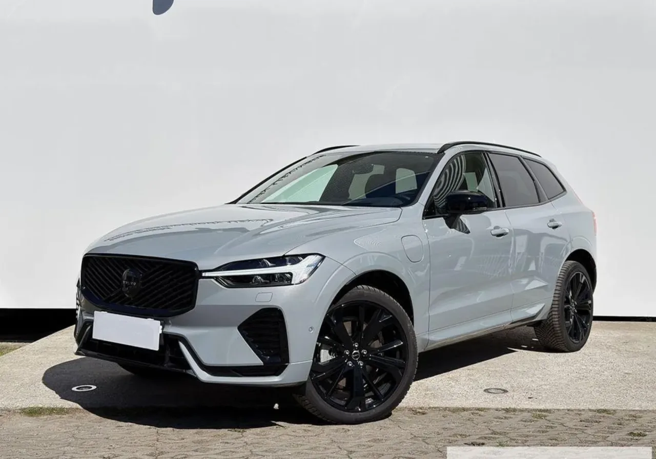Volvo XC 60 T8 Plug-In Hybrid AWD Plus Black Edition aut 2025 - вживаний автомобіль в лізингу