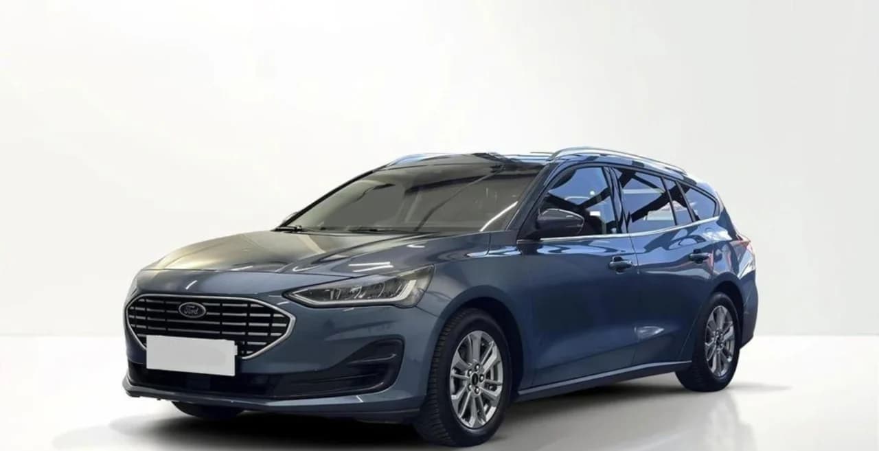 Ford Focus 1.0 EcoBoost mHEV Titanium X 2024 - używany samochód w leasingu
