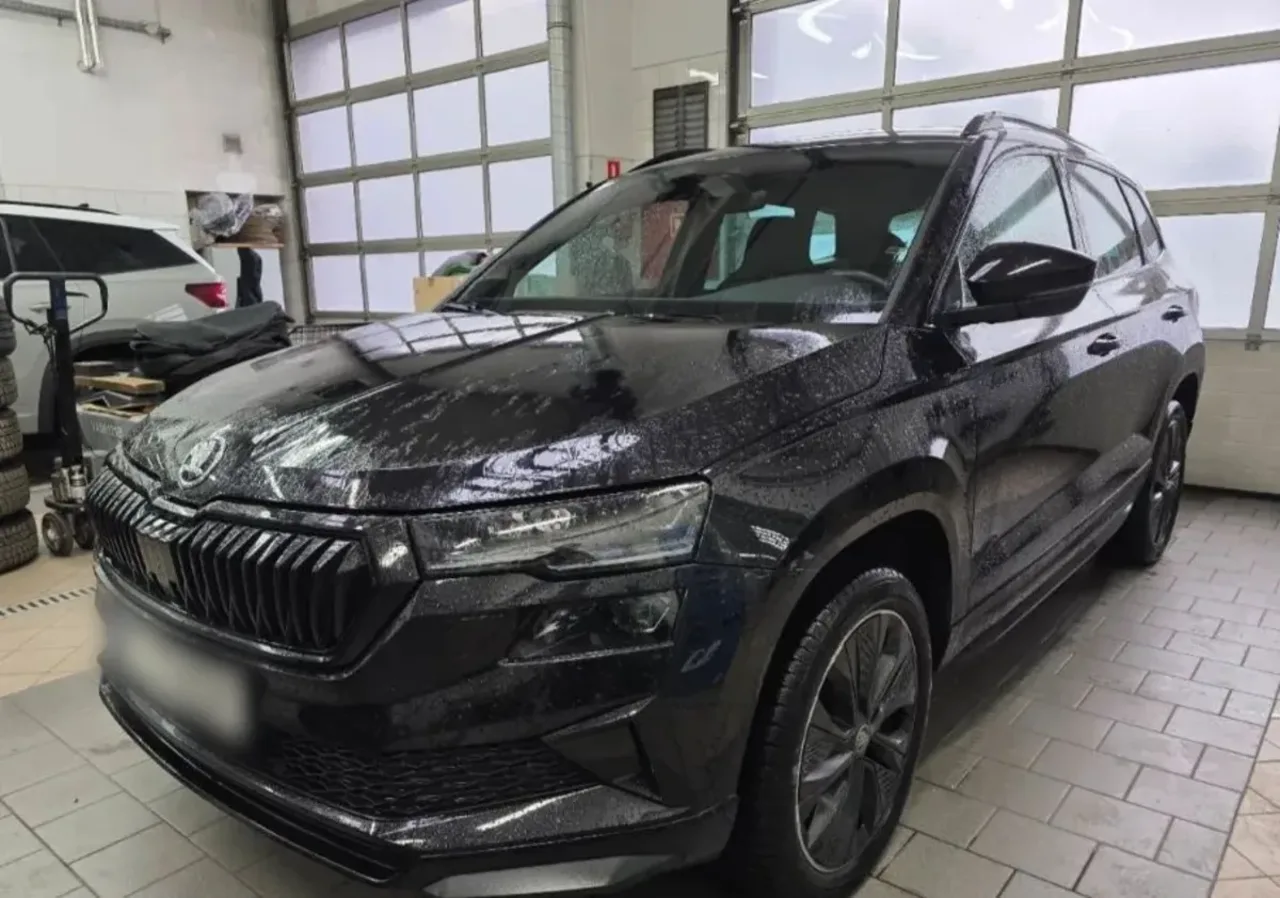 Skoda Karoq 1.5 TSI ACT Sportline DSG 2025 - używany samochód w leasingu