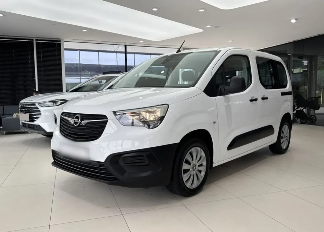 Opel Combo Life 1.5 CDTI Edition S&S 2021 - używany samochód w leasingu