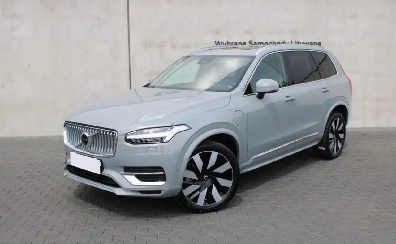 Volvo XC 90 T8 AWD Plug-In Hybrid Ultimate Bright 7os aut 2024 - używany samochód w leasingu