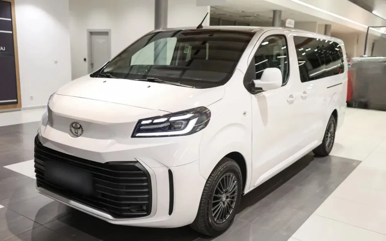 Toyota ProAce Verso 2.0 D4-D Long Business 2024 - вживаний автомобіль в лізингу