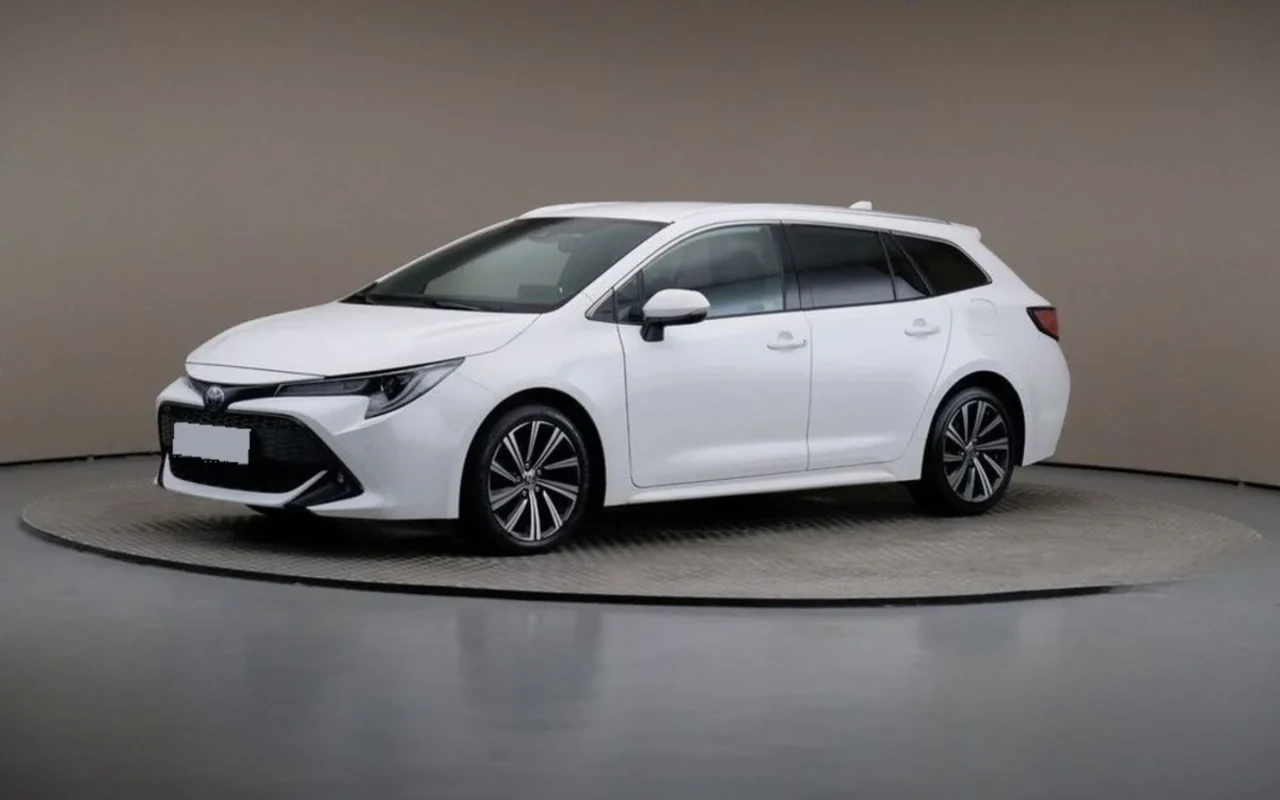 Toyota Corolla 1.8 Hybrid GPF Comfort 2022 - używany samochód w leasingu
