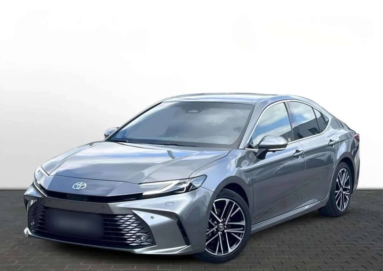 Toyota Camry 2.5 Hybrid Executive CVT 2024 - used car for lease