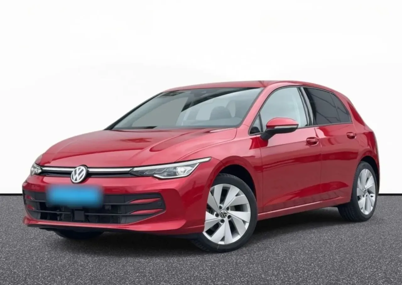 Volkswagen Golf VIII 1.5 eTSI mHEV Life Plus DSG 2025 - używany samochód w leasingu