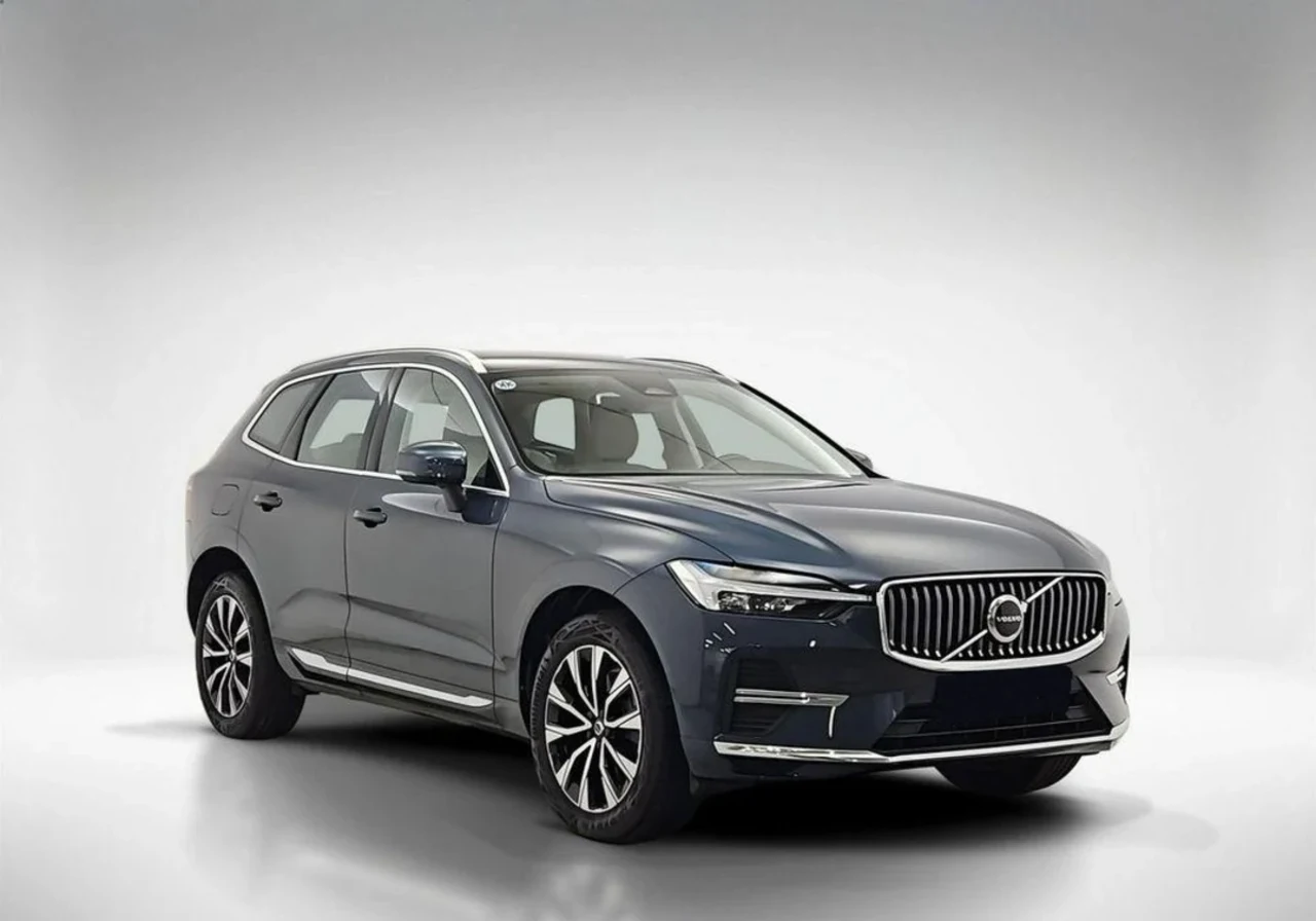 Volvo XC 60 B5 B AWD Plus Bright aut 2022 - вживаний автомобіль в лізингу