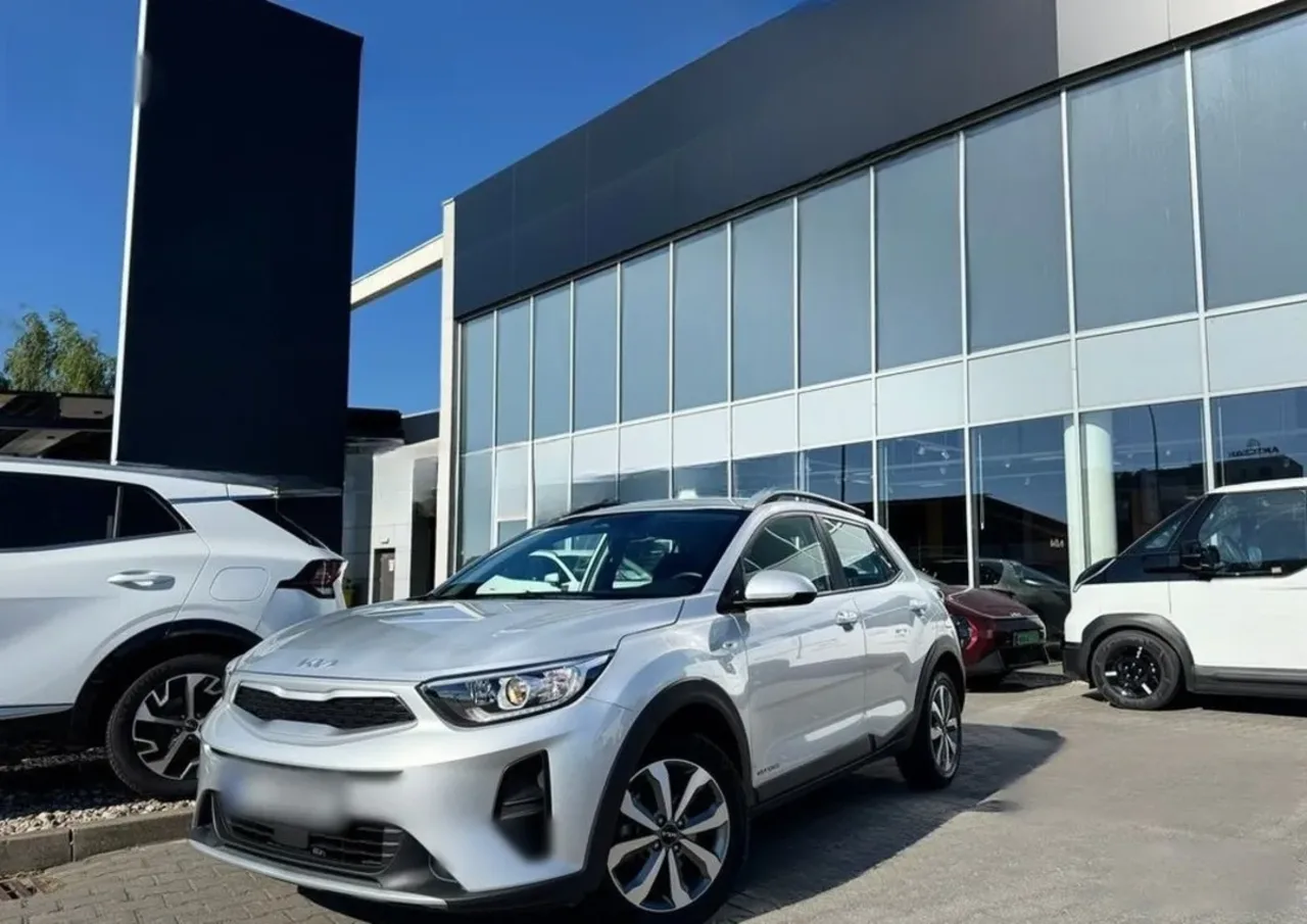 Kia Stonic 1.2 M 2025 - używany samochód w leasingu